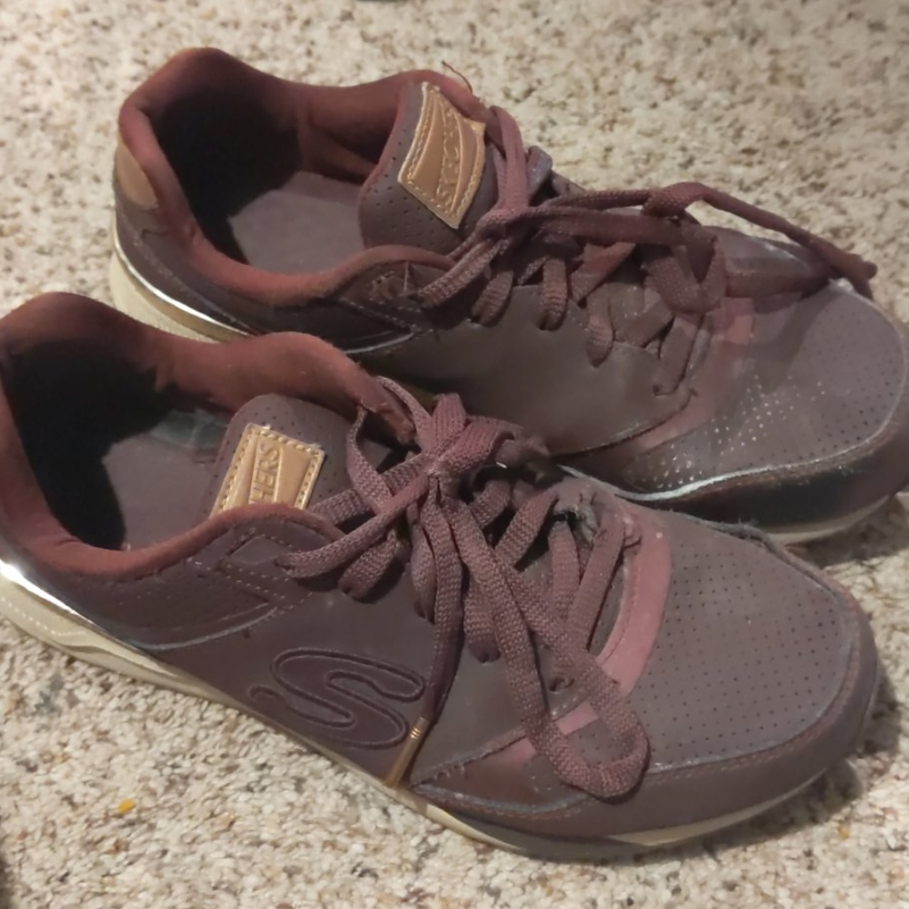 maroon sneakers